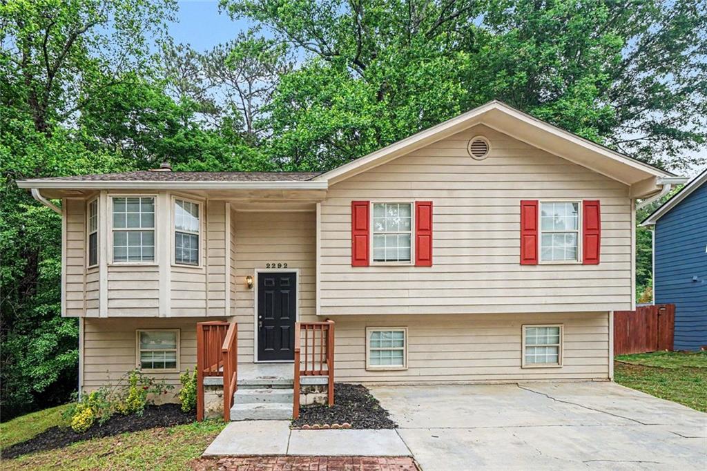 2292 Wilkins Cove Decatur, GA 30035 - Photo 2 of 18