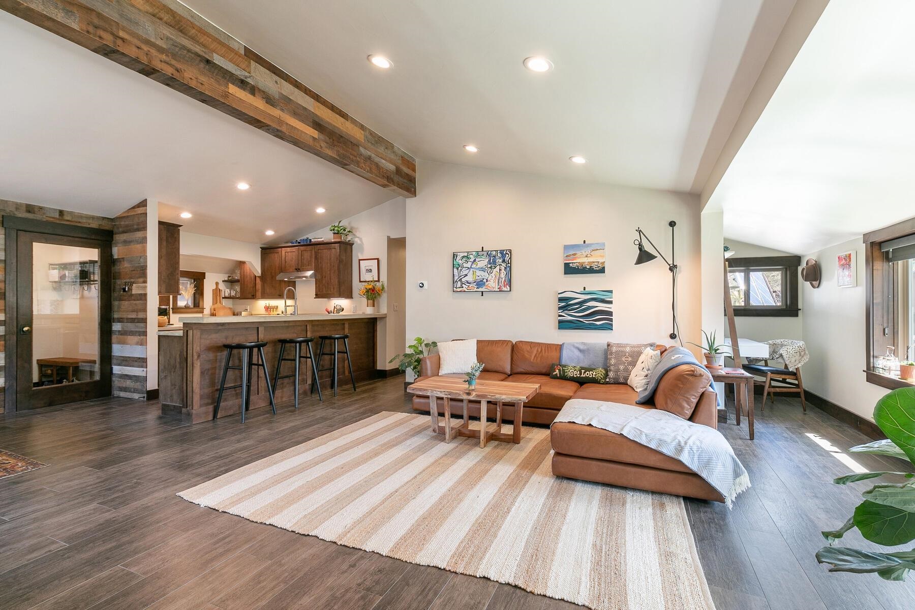 11811 Old Mill Road Truckee, CA 96161 - Photo 5 of 21 Gallery Image 5