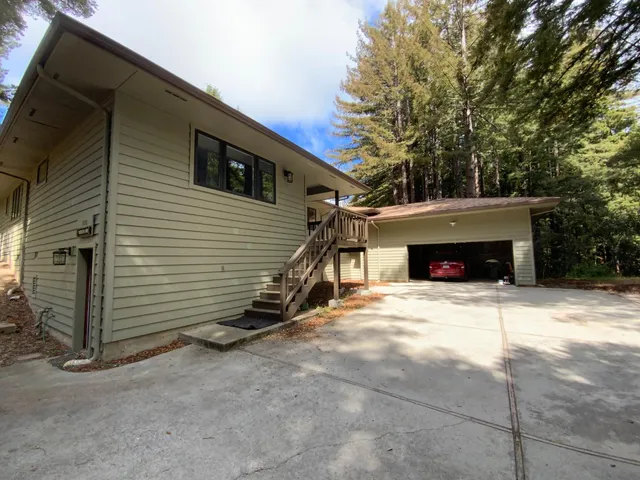 a view of house and outdoor space
