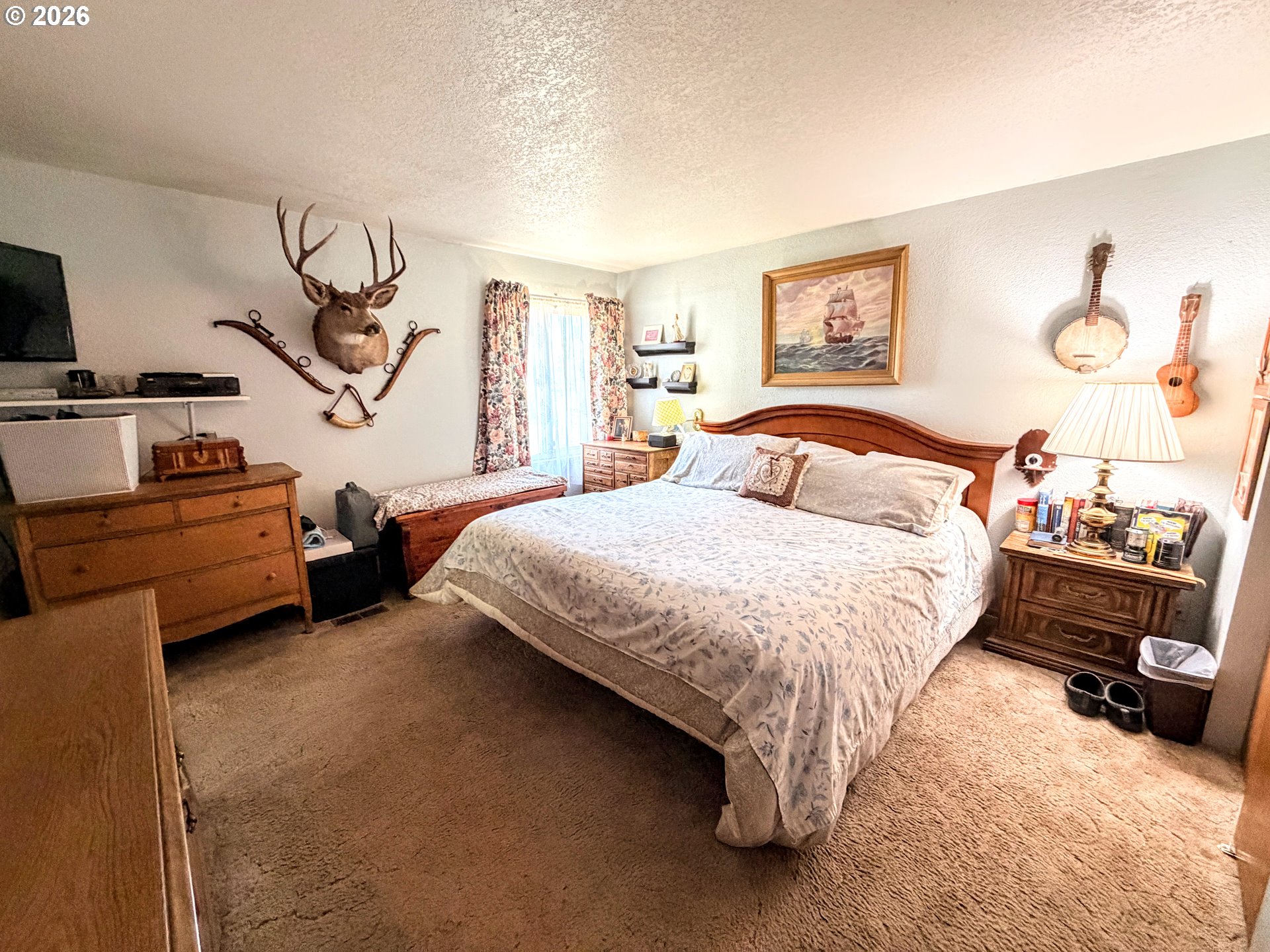 825 Palmer Junction Road Elgin, OR 97827 - Photo 11 of 22 Primary Bedroom