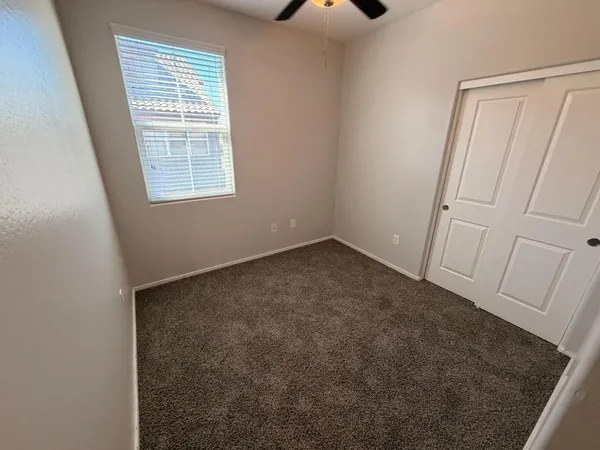 $1,799 | 2348 East Huntington Drive, Phoenix, AZ 85040