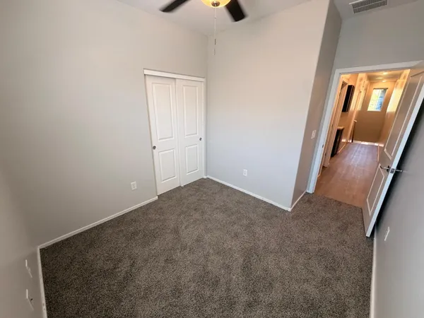 $1,799 | 2348 East Huntington Drive, Phoenix, AZ 85040