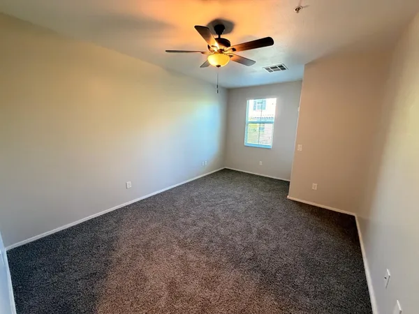 $1,799 | 2348 East Huntington Drive, Phoenix, AZ 85040