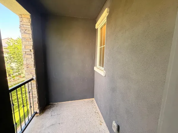 $1,799 | 2348 East Huntington Drive, Phoenix, AZ 85040