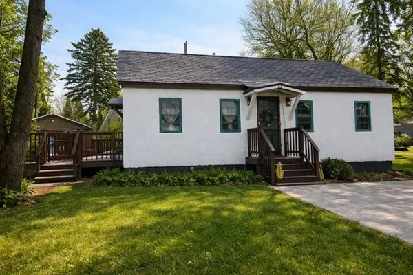 $326,000 | 4308 West Street, Delavan, WI 53115