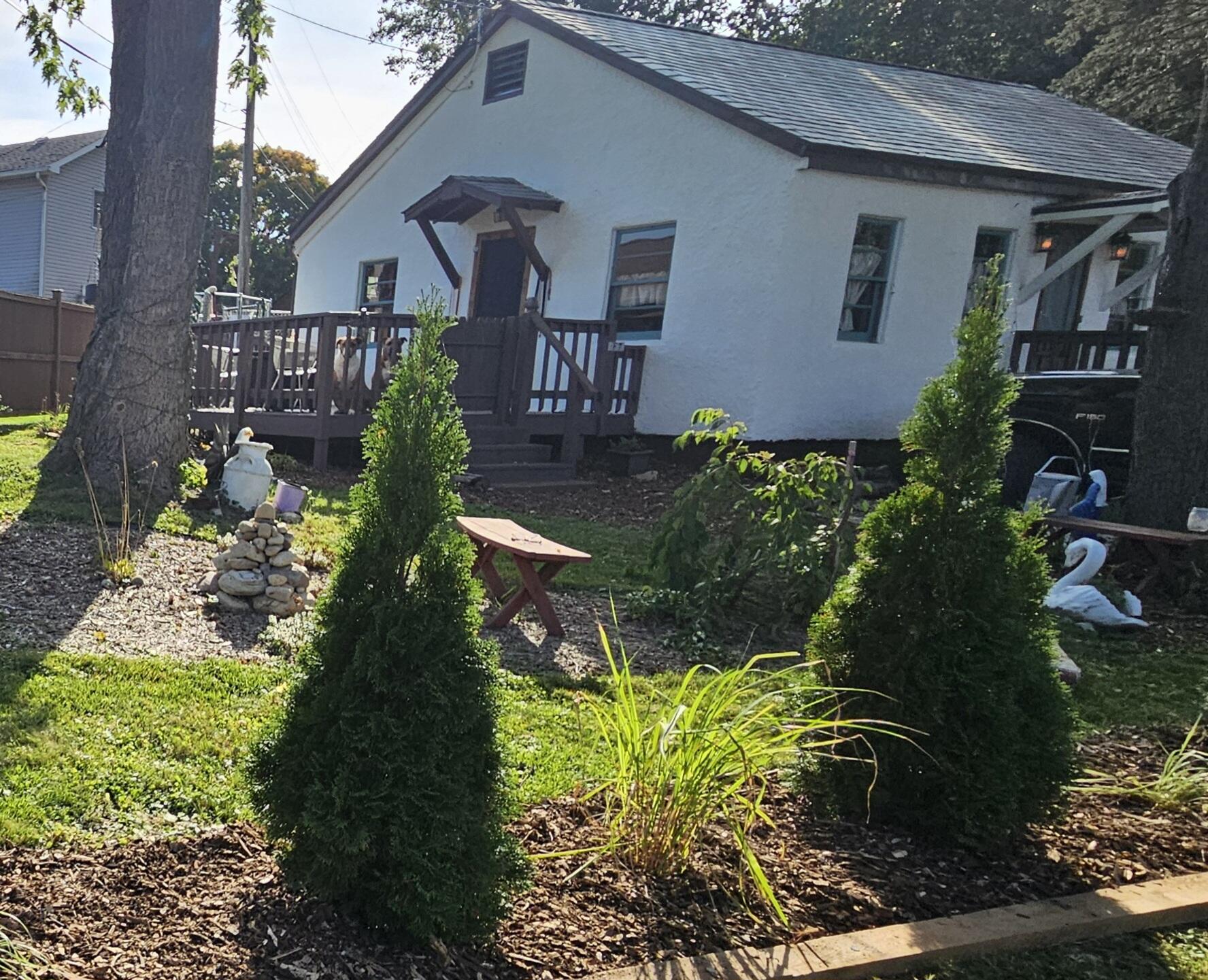 4308 West Street Delavan, WI 53115 - Photo 14 of 16 20251002_094644