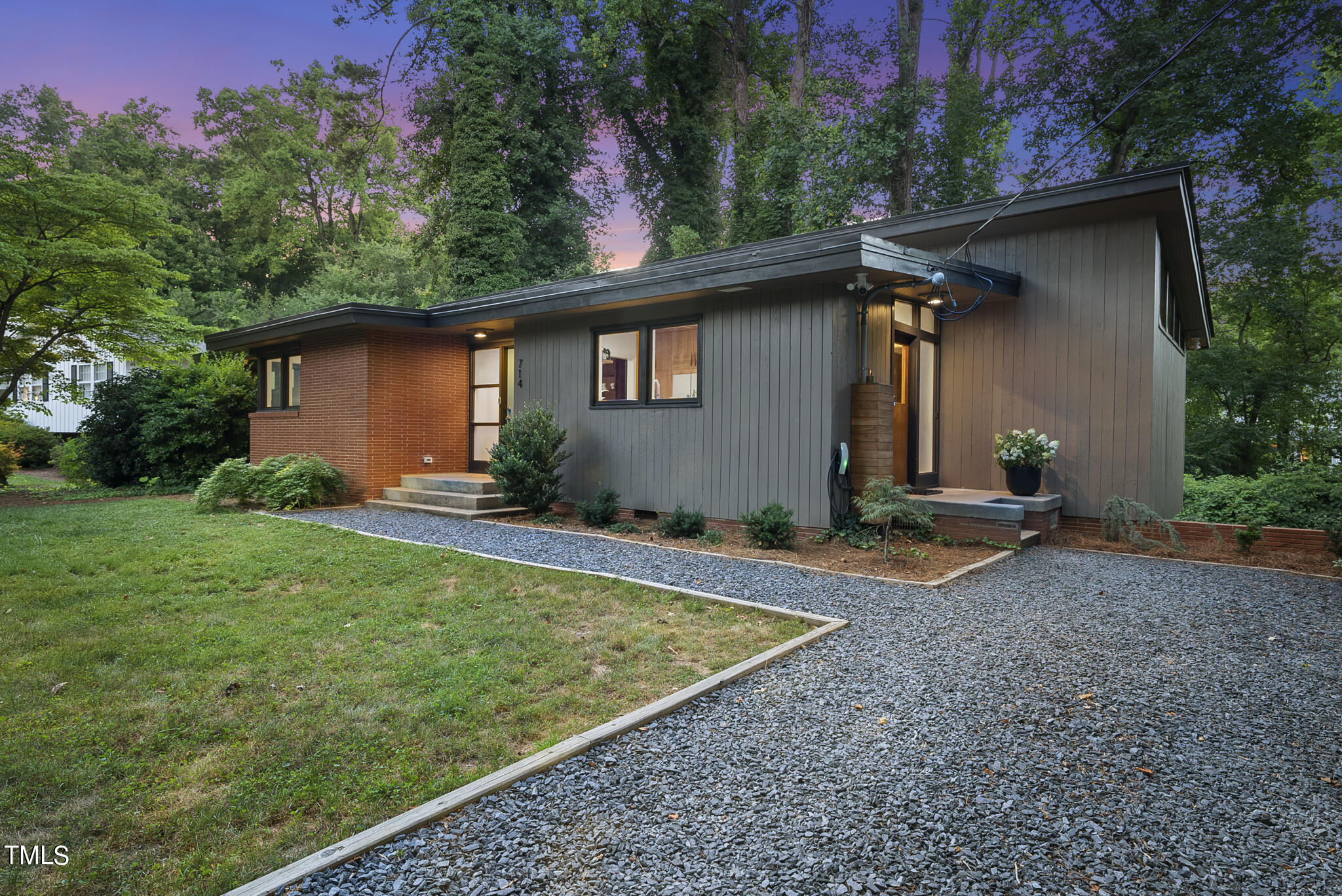 714 Lake Boone Trail Raleigh, NC 27607 - Photo 1 of 59 Discreet from the Street - 714 Lake Boone Trl Raleigh