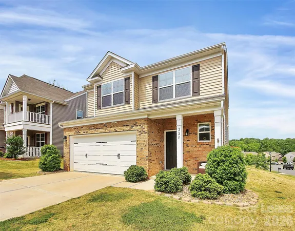 $2,395 | 225 Kingston Drive, Mount Holly, NC 28120