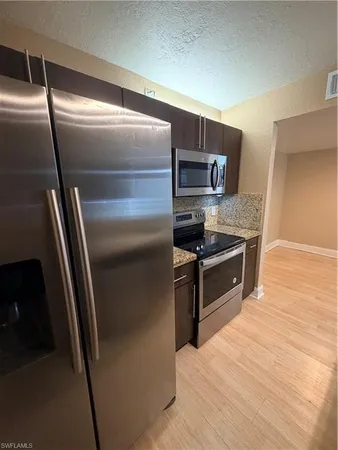 $1,750 | 190 Santa Clara Drive, Unit 190, Naples, FL 34104