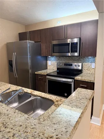 $1,750 | 190 Santa Clara Drive, Unit 190, Naples, FL 34104