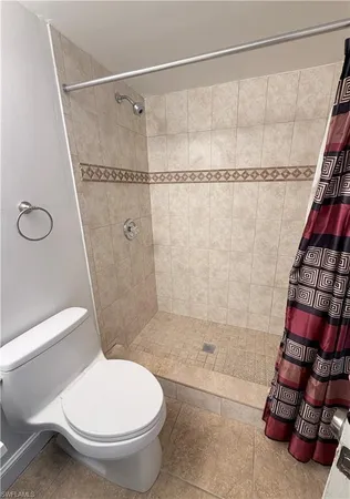 $1,750 | 190 Santa Clara Drive, Unit 190, Naples, FL 34104