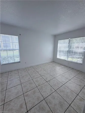 $1,750 | 190 Santa Clara Drive, Unit 190, Naples, FL 34104