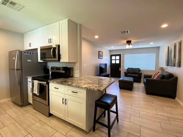 $1,350 | 33 North Hobson, Unit B, Mesa, AZ 85203