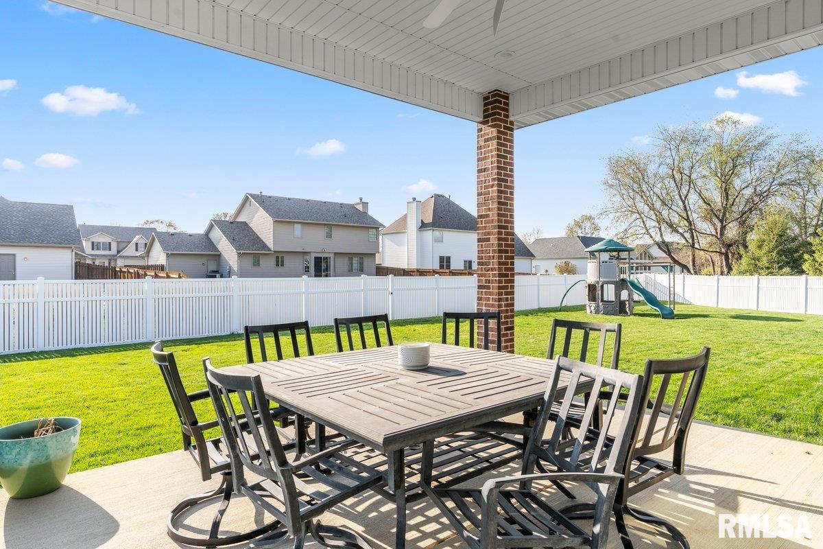 113 Ramblewood Road Chatham, IL 62629 - Photo 38 of 43 Gallery Image 38