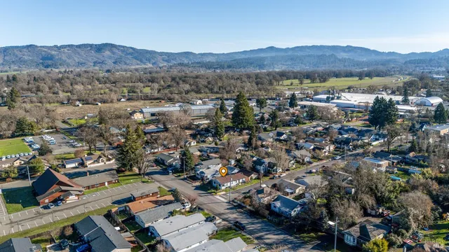 $379,000 | 309 East Valley Street, Willits, CA 95490