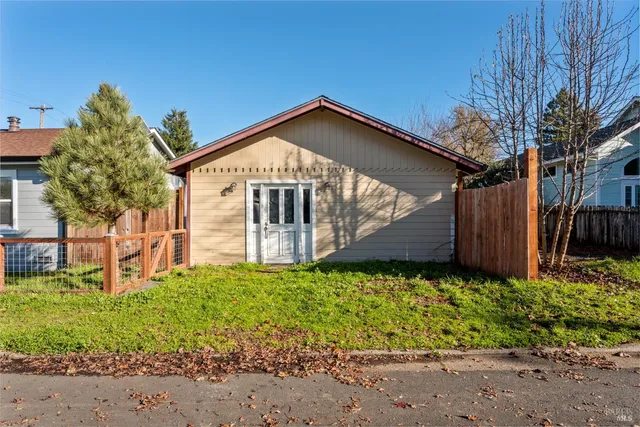 $379,000 | 309 East Valley Street, Willits, CA 95490