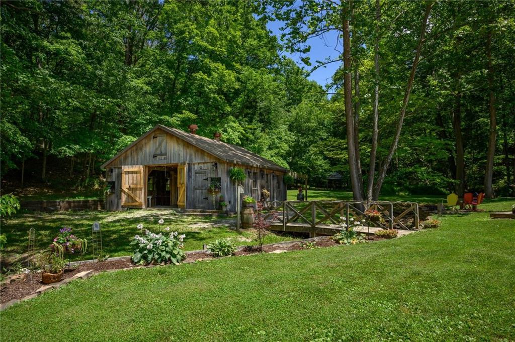 997 Mt Liberty Road Nashville, IN 47448 - Photo 6 of 56 Gallery Image 6