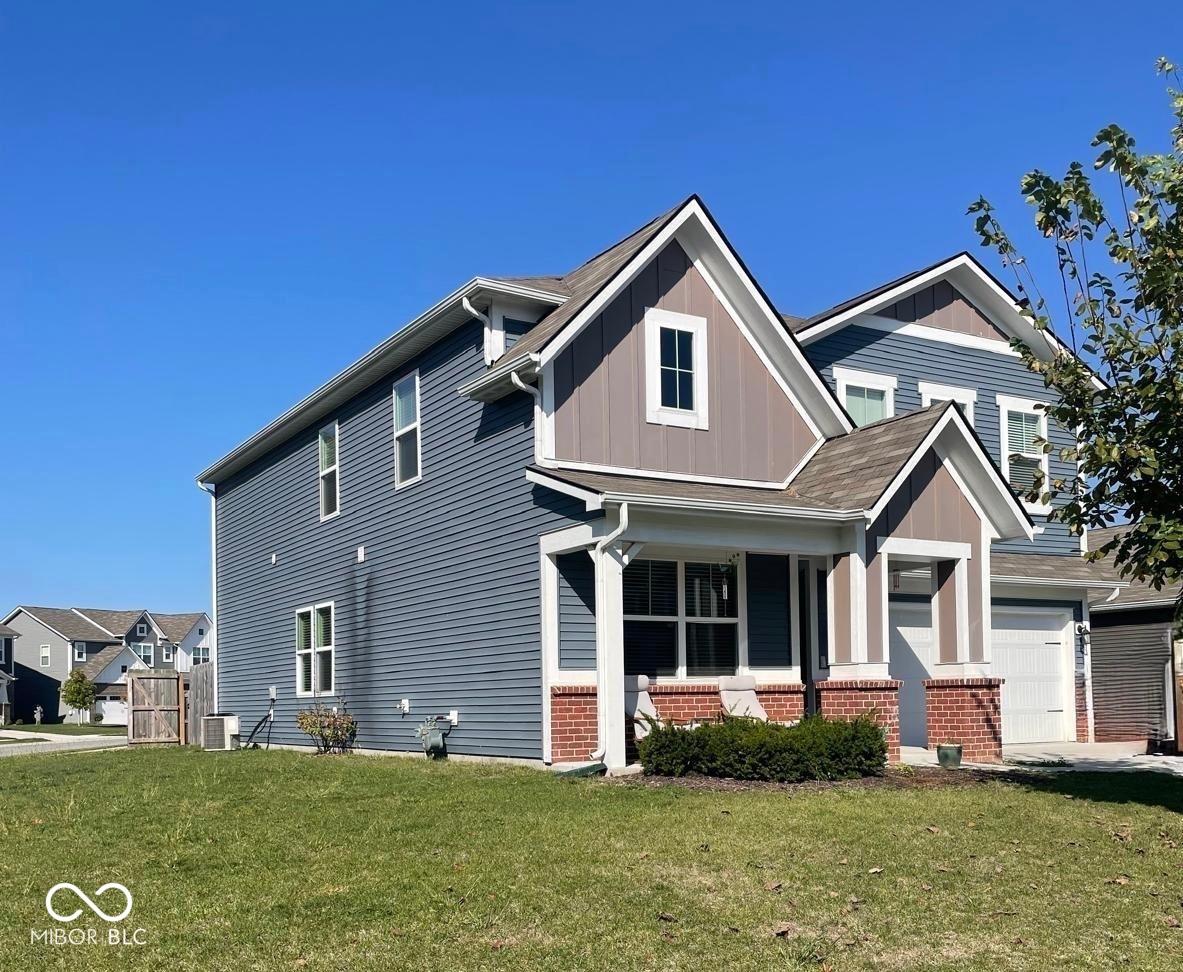 4562 Blacktail Dr. Indianapolis, IN 46239 - Photo 2 of 37