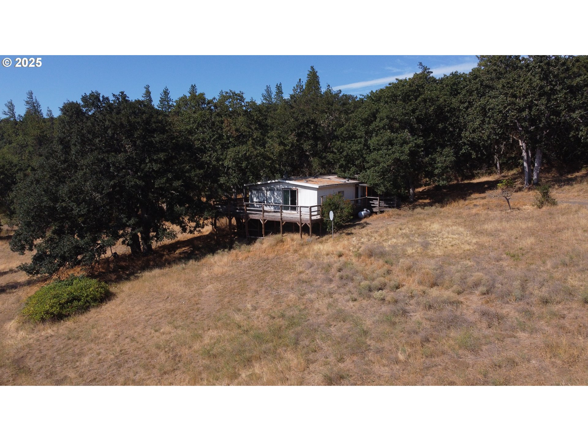 6520 7 Mile Hill Road The Dalles, OR 97058 - Photo 2 of 9 a outdoor view