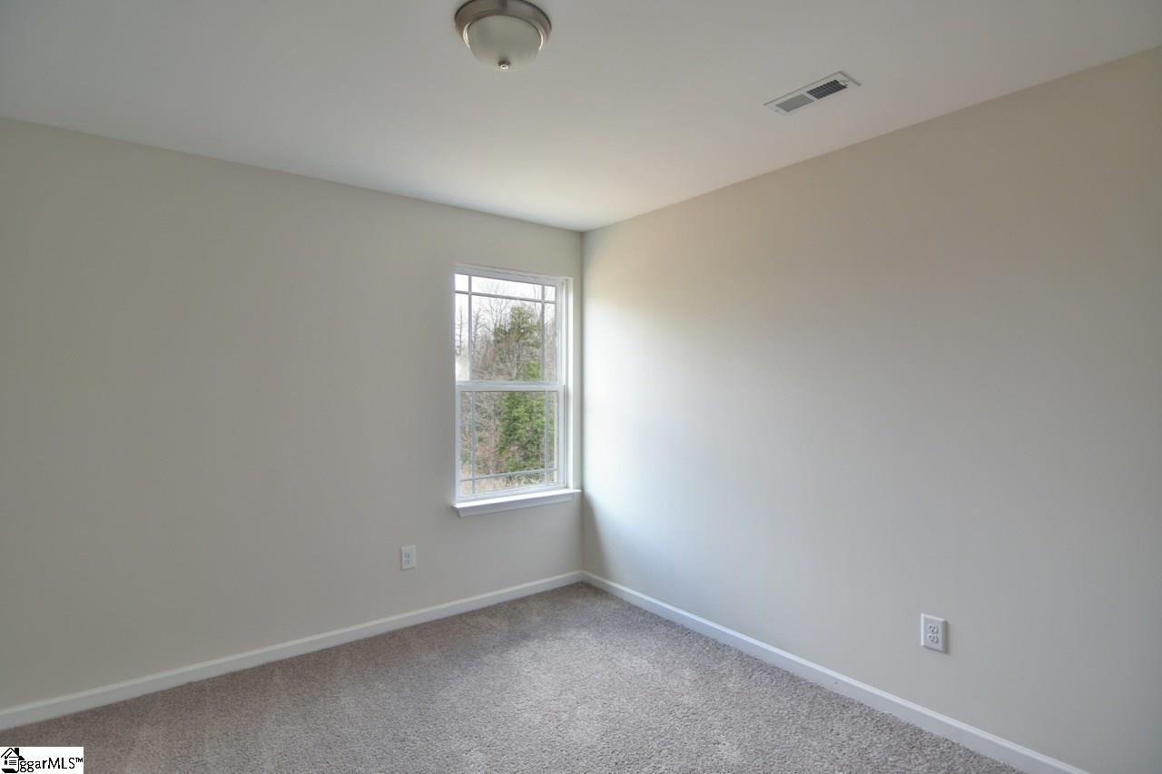 252 Redcoat Court Simpsonville, SC 29680 - Photo 14 of 27 Gallery Image 14