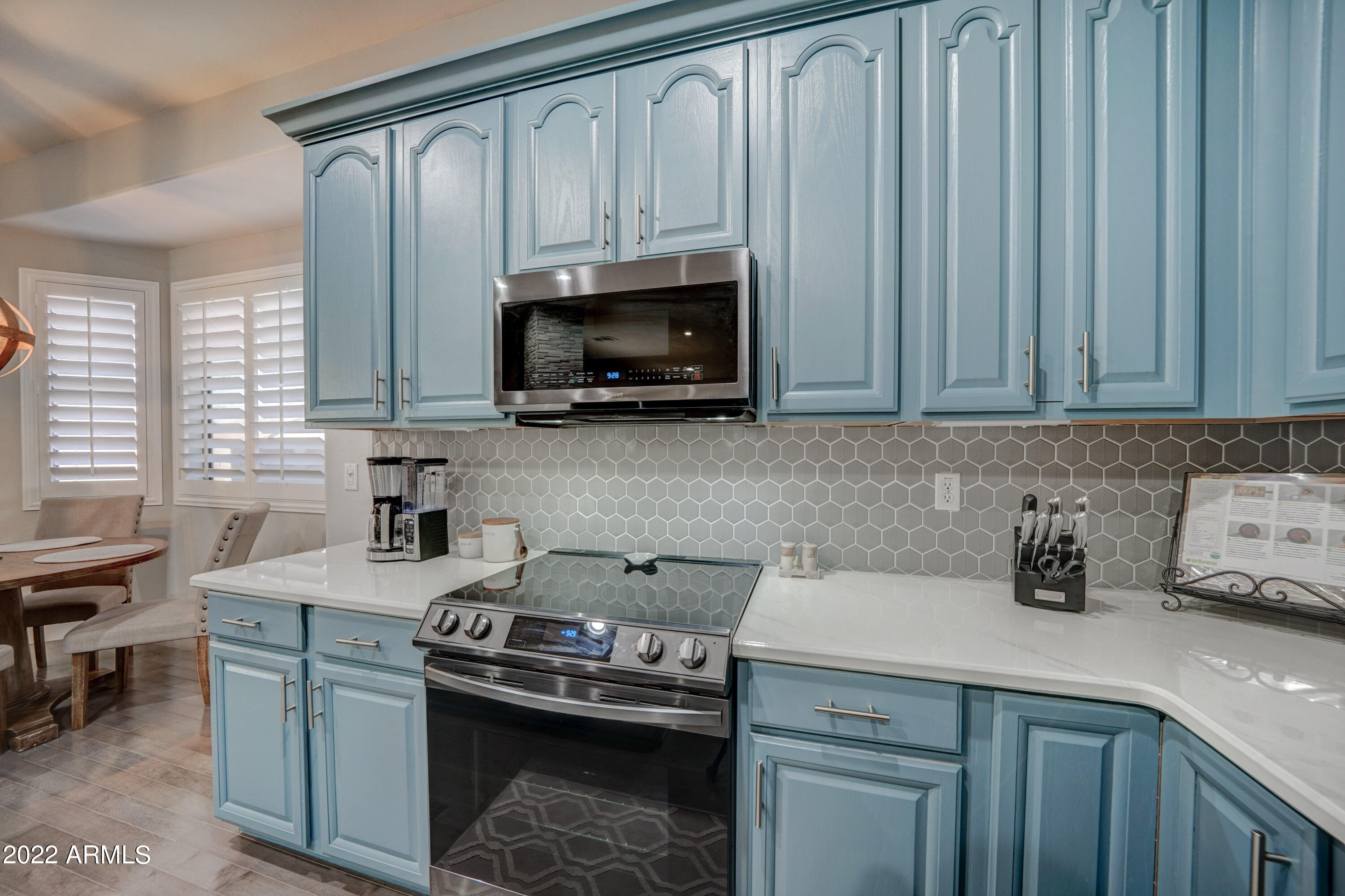 6839 West Rowel Road Peoria, AZ 85383 - Photo 8 of 24 6839 W Rowel Rd-8