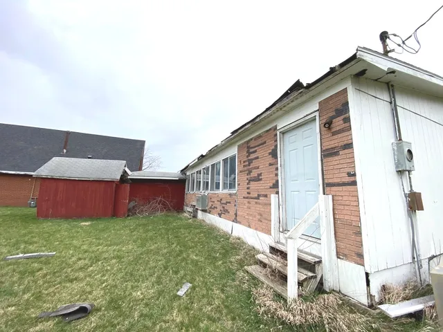 a view of outdoor space