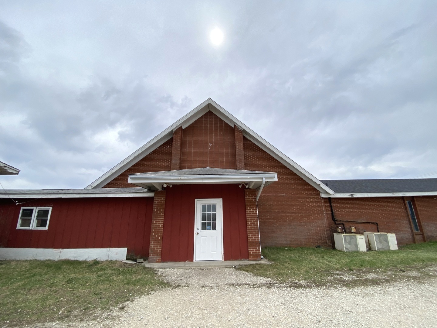 1902 County Road 3000 North Rantoul, IL 61866 - Photo 3 of 91