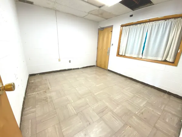 $233,000 | 1902 County Road 3000 North, Rantoul, IL 61866