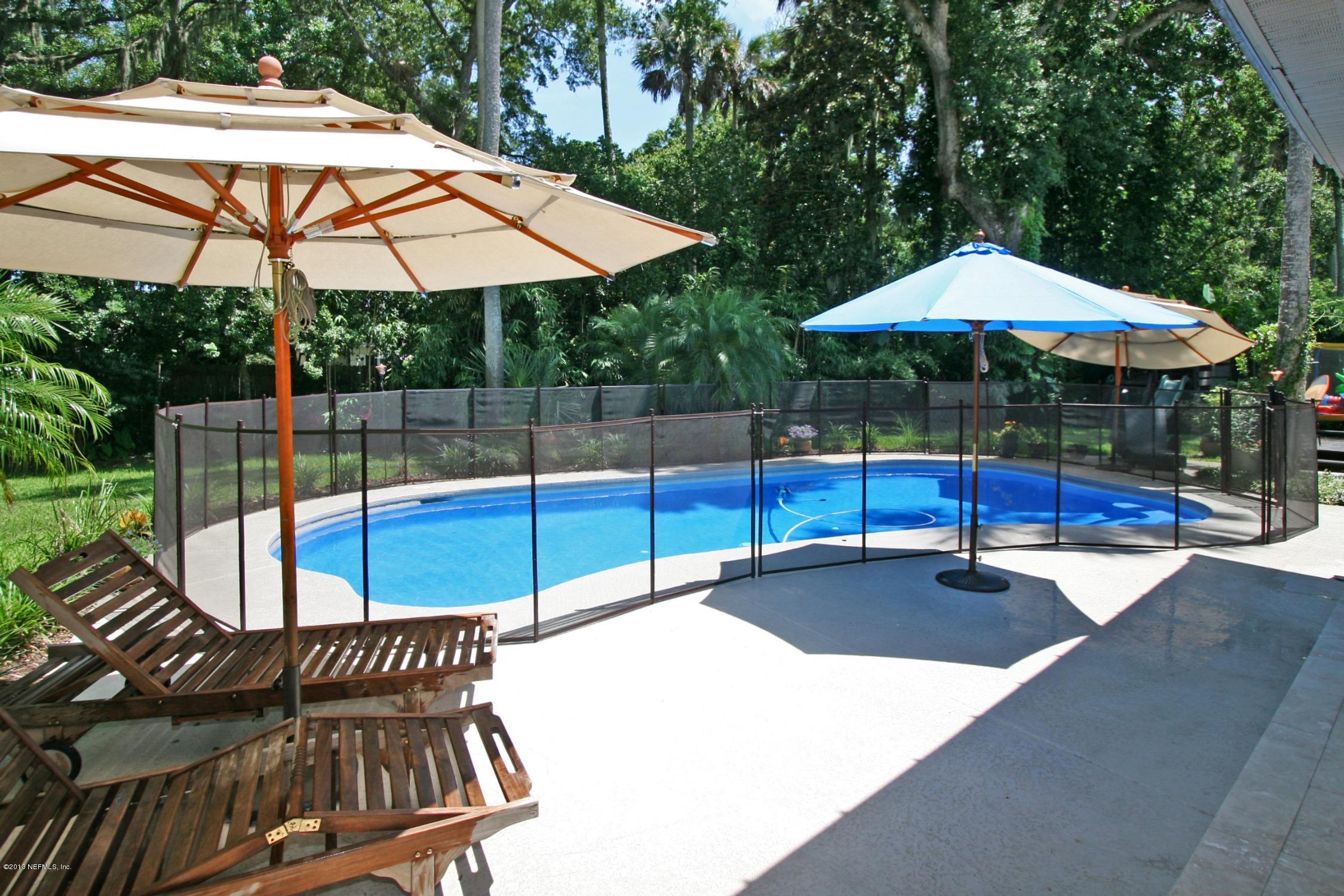 1305 Seminole Road Atlantic Beach, FL 32233 - Photo 25 of 34 pool_1