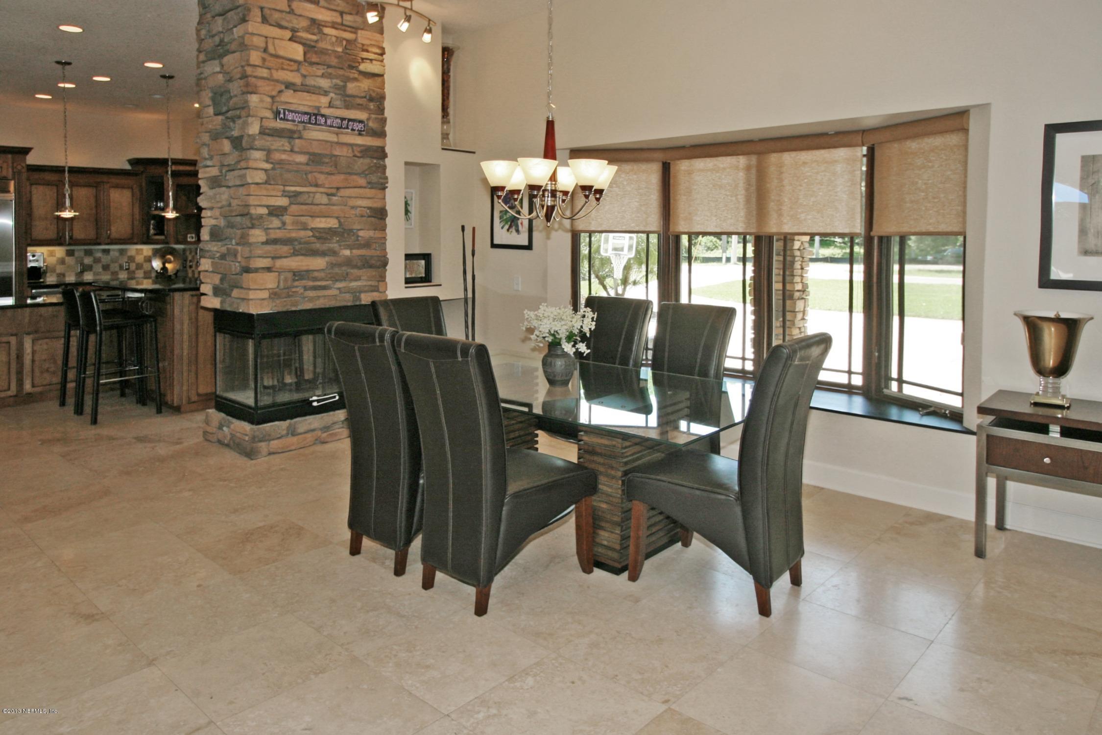 1305 Seminole Road Atlantic Beach, FL 32233 - Photo 4 of 34 dining_room