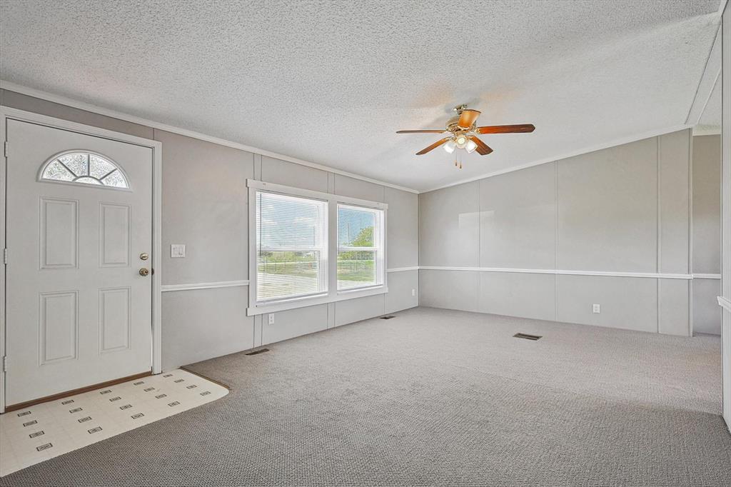 5900 Smiley Road Celina, TX 75009 - Photo 5 of 39