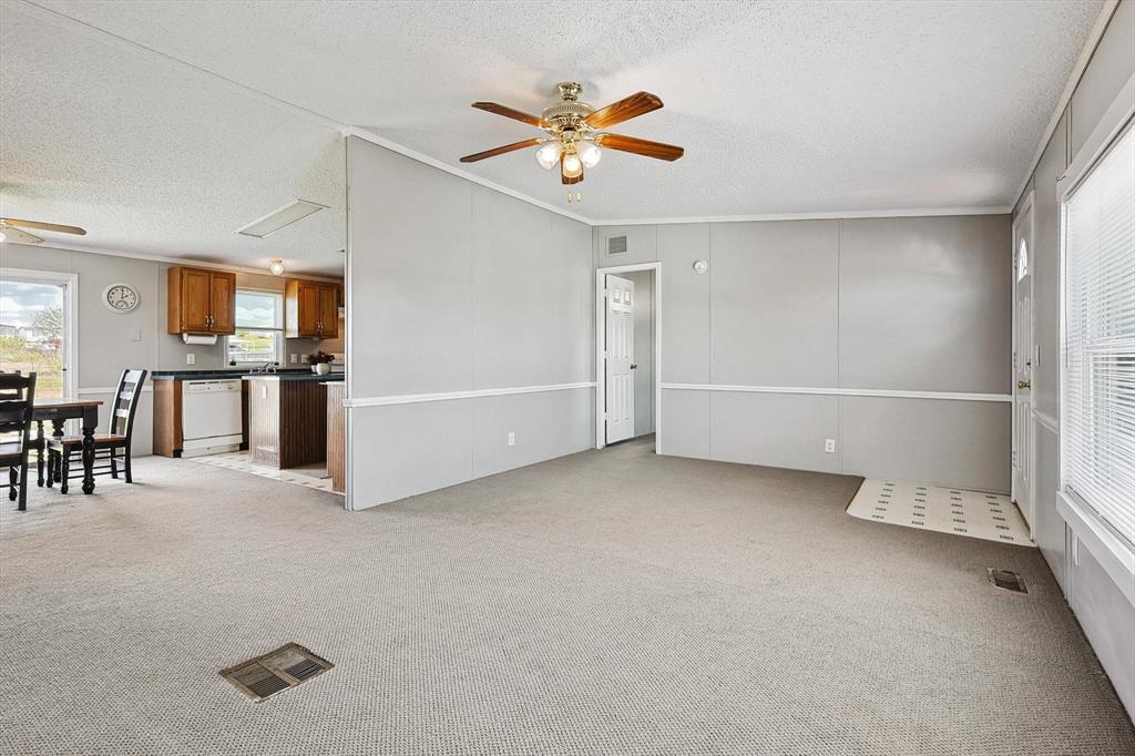 5900 Smiley Road Celina, TX 75009 - Photo 7 of 39