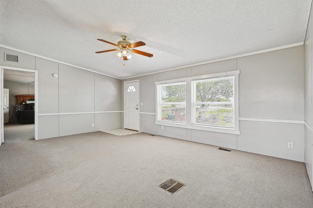 5900 Smiley Road Celina, TX 75009 - Photo 8 of 39