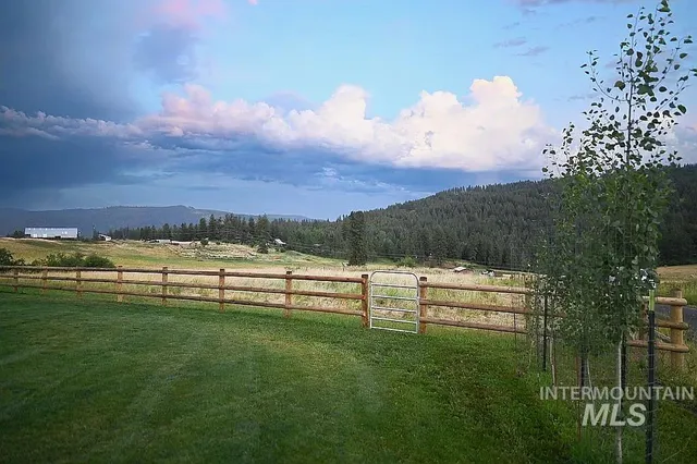 $867,000 | 124 Mill Creek Meadow, Grangeville, ID 83530