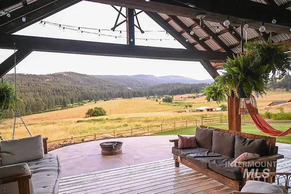 $867,000 | 124 Mill Creek Meadow, Grangeville, ID 83530