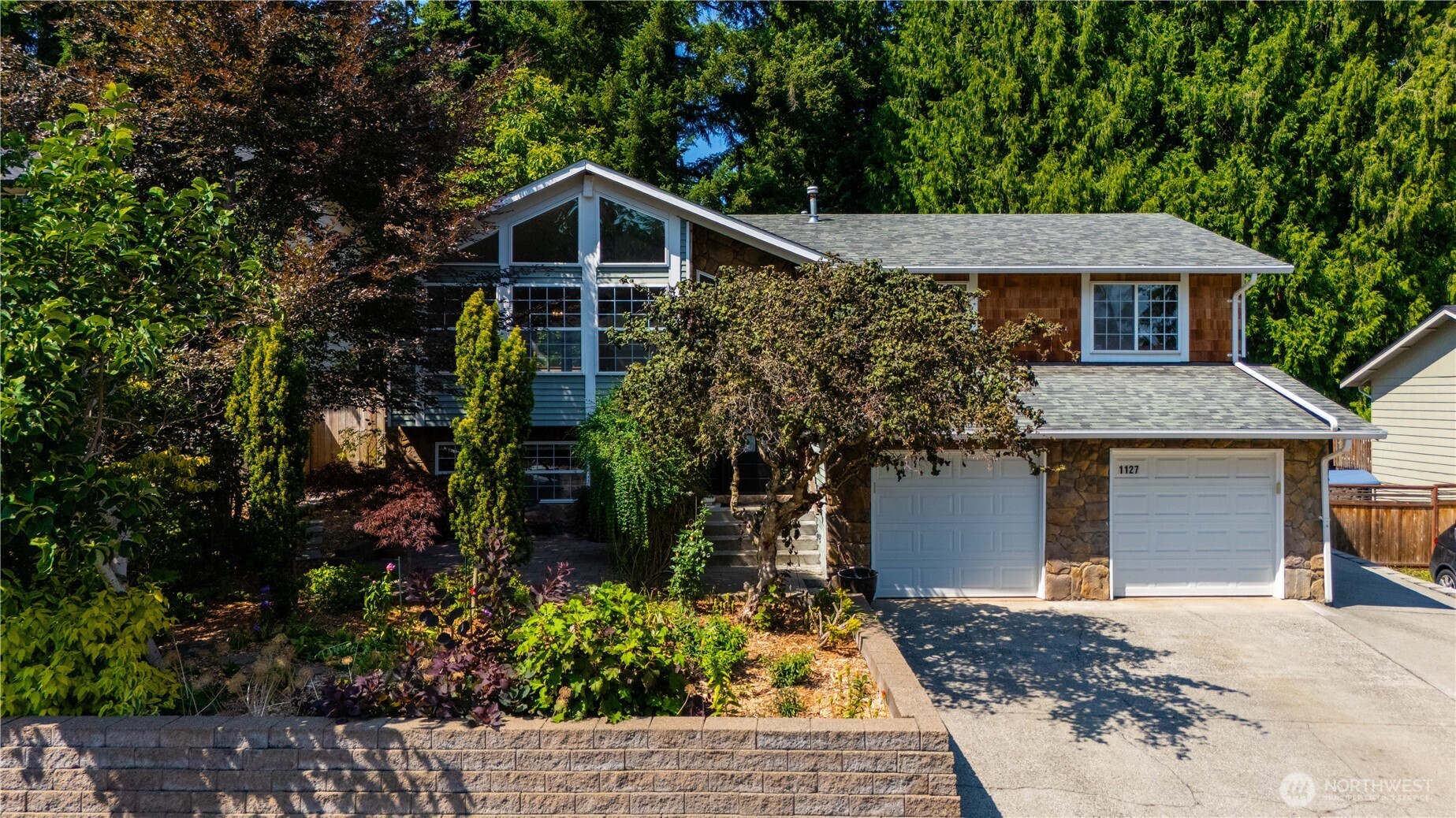 1127 204th Place Southeast Bothell, WA 98012 - Photo 1 of 40