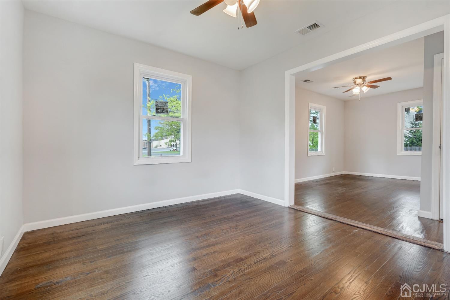 465 Inman Avenue Colonia, NJ 07067 - Photo 12 of 27 Gallery Image 12