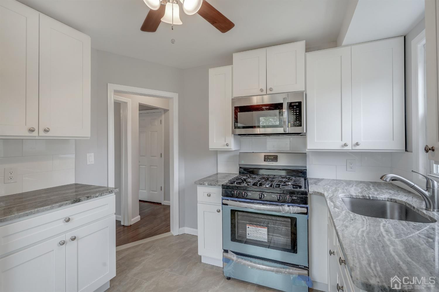 465 Inman Avenue Colonia, NJ 07067 - Photo 16 of 27 Gallery Image 16