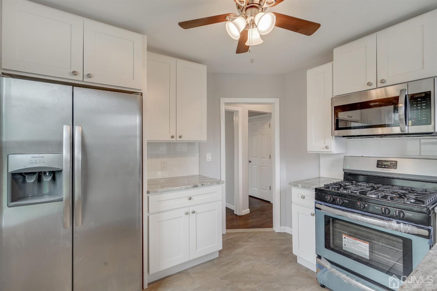 465 Inman Avenue Colonia, NJ 07067 - Photo 17 of 27 Gallery Image 17