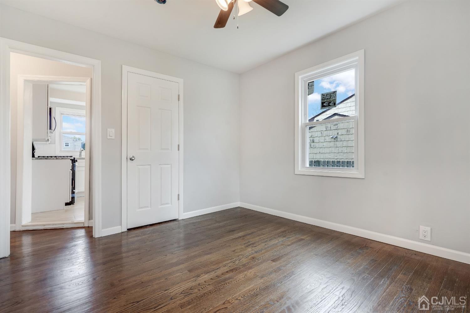 465 Inman Avenue Colonia, NJ 07067 - Photo 10 of 27 Gallery Image 10
