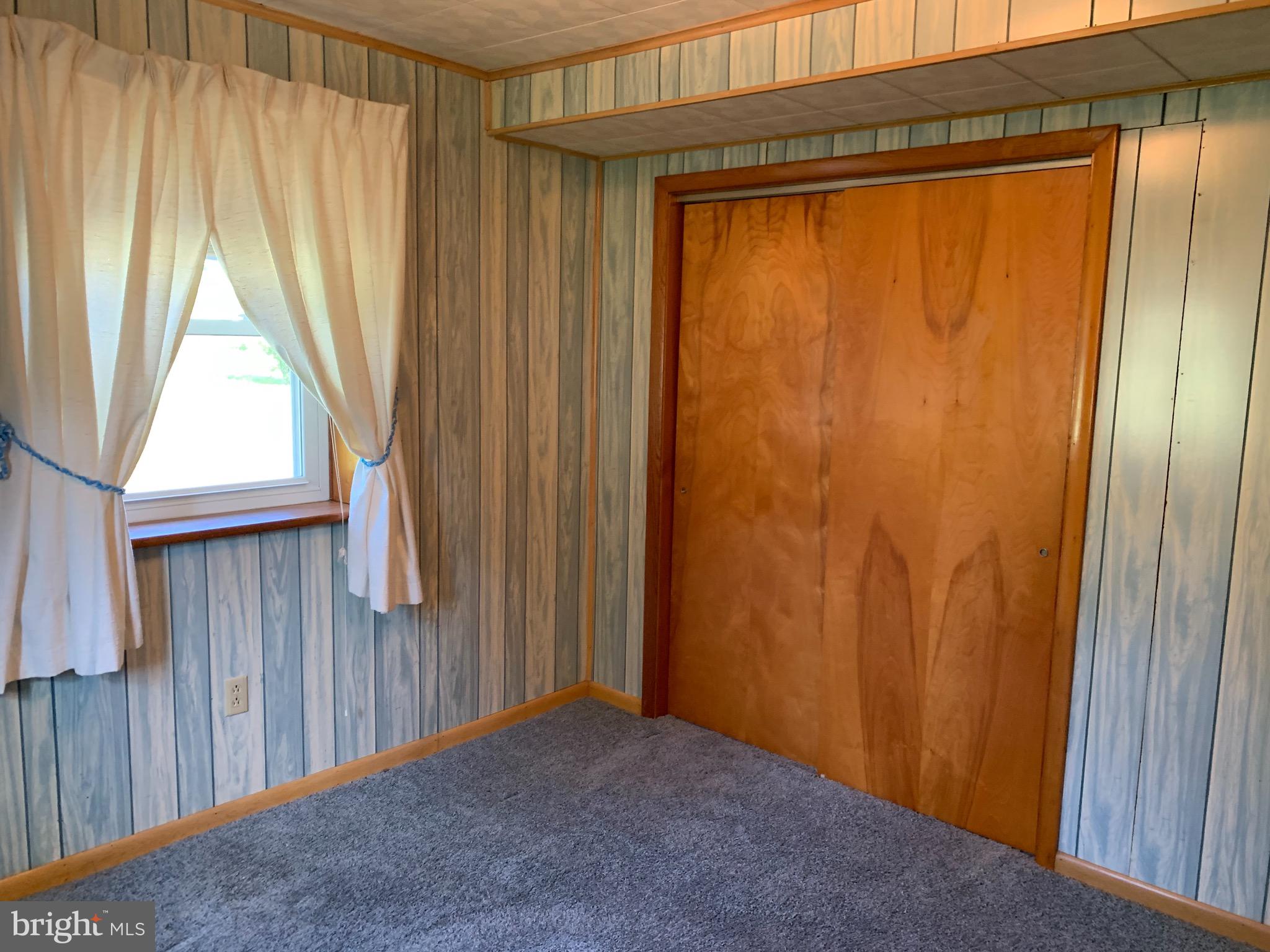 11350 Baker Road Keymar, MD 21757 - Photo 25 of 102 1st floor Bedroom