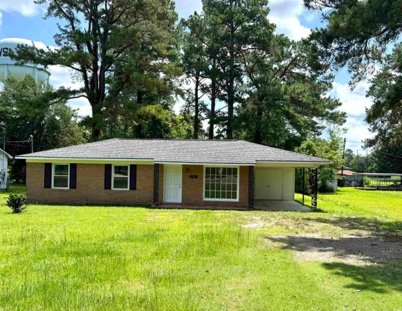 $179,000 | 109 South Maple Avenue, Andrews, SC 29510