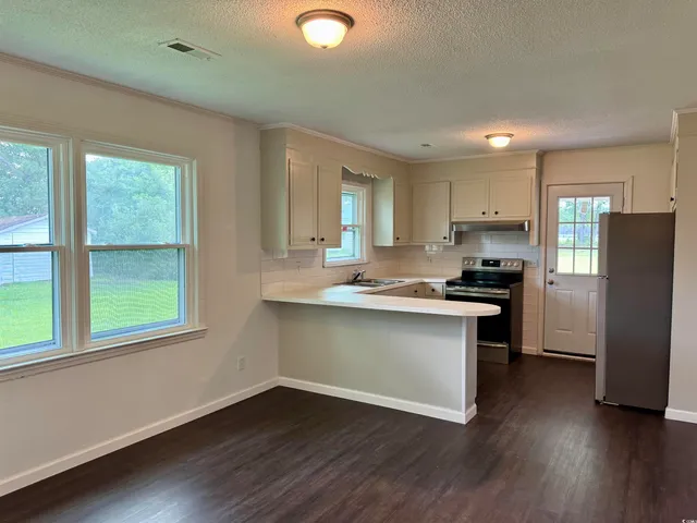 $179,000 | 109 South Maple Avenue, Andrews, SC 29510