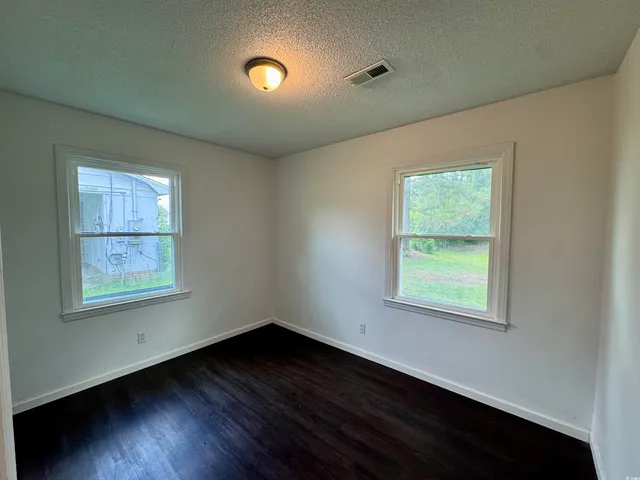 $179,000 | 109 South Maple Avenue, Andrews, SC 29510