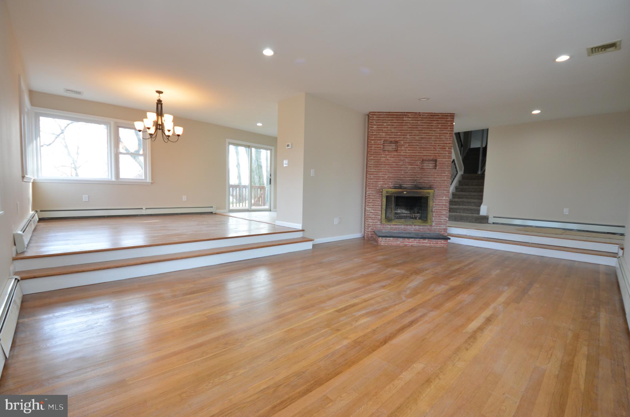 26 Edgemont Road West Orange, NJ 07052 - Photo 4 of 24 Gallery Image 4