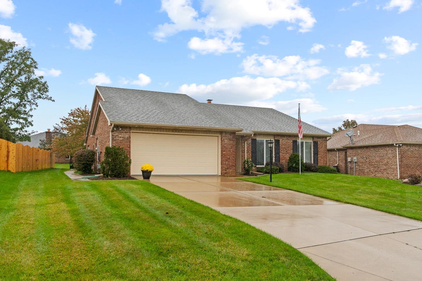 6327 Riptide Way Fort Wayne, IN 46845 - Photo 2 of 28 Gallery Image 2