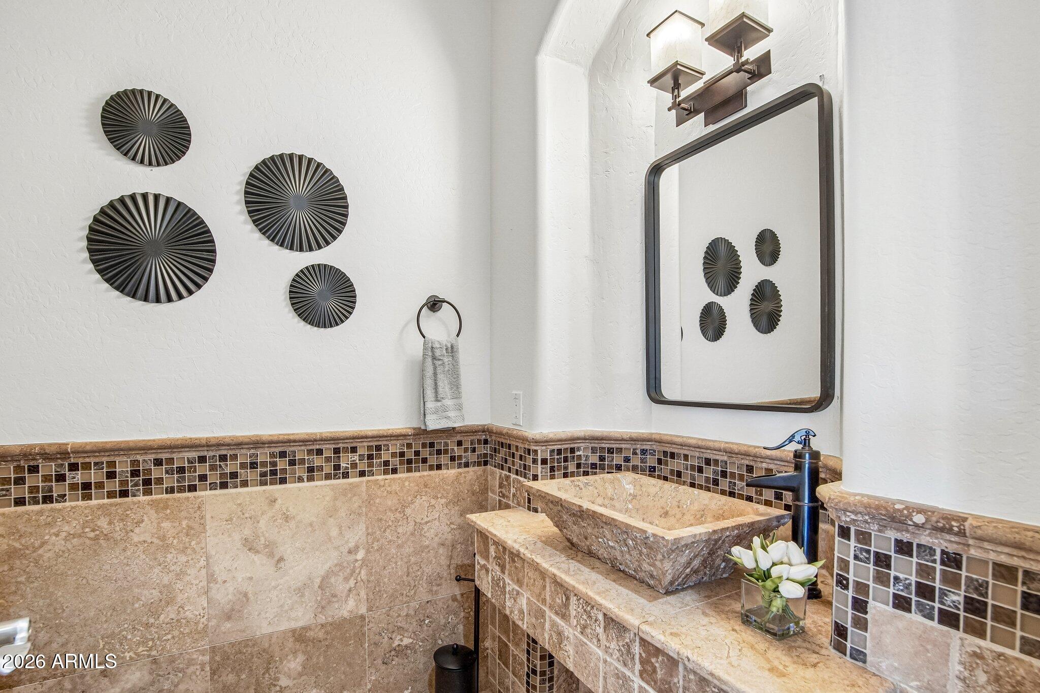 8143 East Arroyo Seco Road Scottsdale, AZ 85266 - Photo 24 of 41