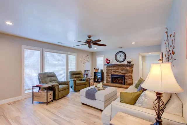 $859,000 | 4513 East Tuolumne Road, Denair, CA 95316