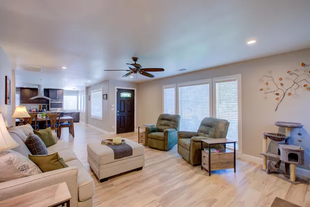 $859,000 | 4513 East Tuolumne Road, Denair, CA 95316