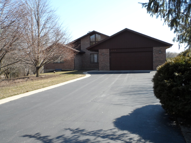 214 Florence Road Inverness, IL 60010 - Photo 1 of 25